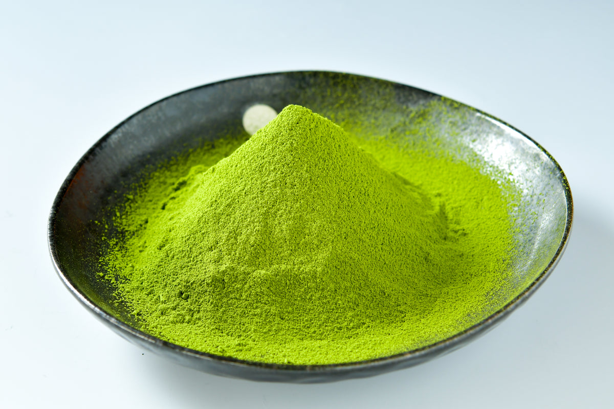 Organic Japanese mulberry leaf powder used to make Kuwa Matcha